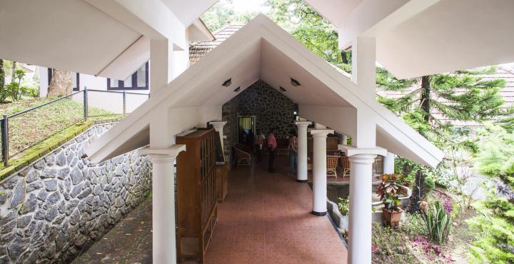 Hotel Treetop Теккади Экстерьер фото